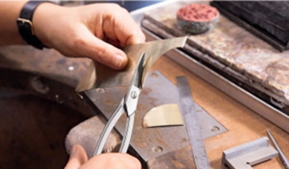 Afbeeldingen van BESSEY Goudsmidschaar 180mm