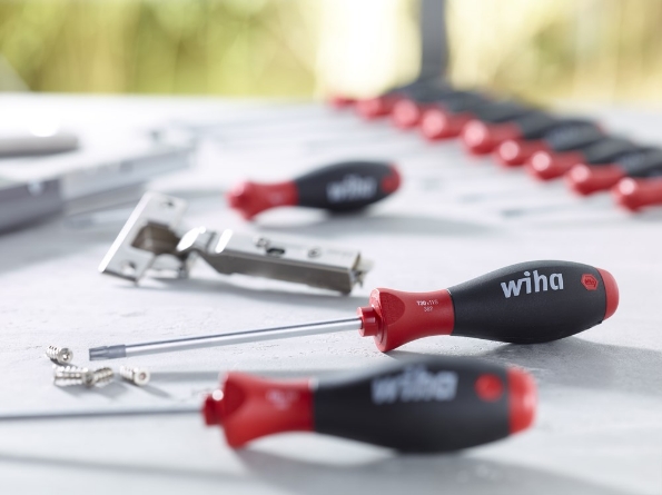 Afbeeldingen van Wiha Schroevendraaier SoftFinish sleufkop met ronde schacht voor diepliggende schroeven 302 3 x 80