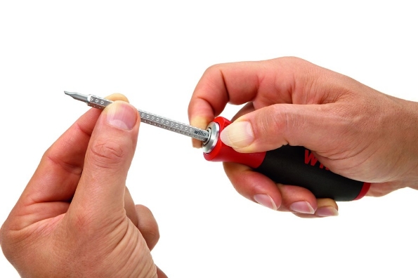 Afbeeldingen van Wiha Schroevendraaier met wisselschachtenset SYSTEM 6 assorti 7-delig incl. roletui 284T