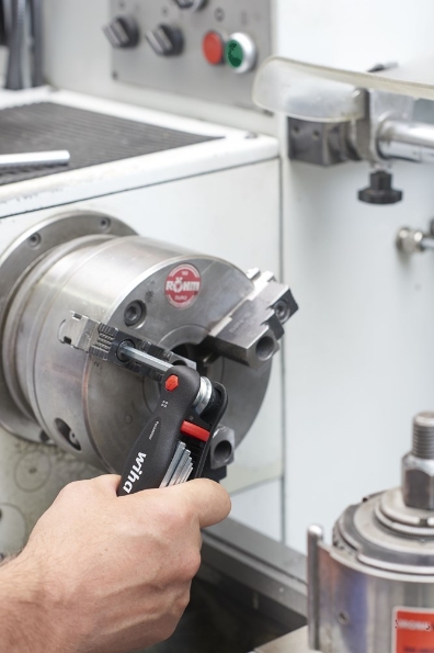 Afbeeldingen van Wiha Multitool PocketStar Zeskant 7-delig SB-versie met euroslot ophanger 351P