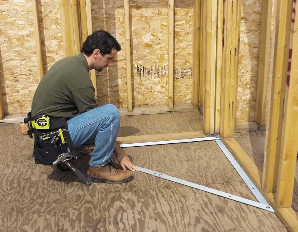 Afbeeldingen van STANLEY Opvouwbare Bouwhaak 1-45-013