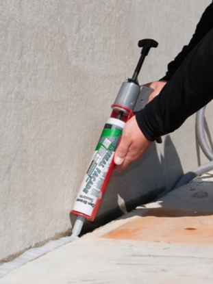 Afbeeldingen van Zwaluw Hybriseal® Façade betongrijs 300ml