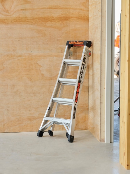 Afbeeldingen van Altrex trap King Kombo 3in1 6+3.  Stahoogte 2.00 mtr, Werkhoogte max 4.00 mtr