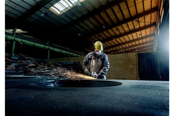 Afbeeldingen van Metabo Haakse slijper WE 24-230 MVT