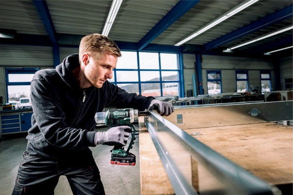 Afbeeldingen van Metabo Accu-klinknagelpistool NP 18 LTX BL 5.0