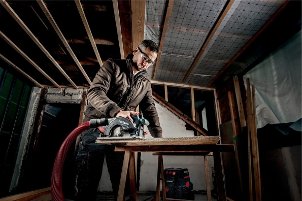 Afbeeldingen van Metabo Accu-cirkelzaag KS 18v LTX 57