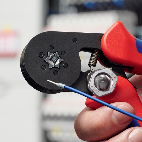 Afbeeldingen van KNIPEX Zelfinstellende krimptang voor adereindhulzen, met zij-invoering 180