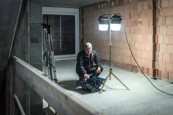 Afbeeldingen van Brennenstuhl 360° led straler 97w