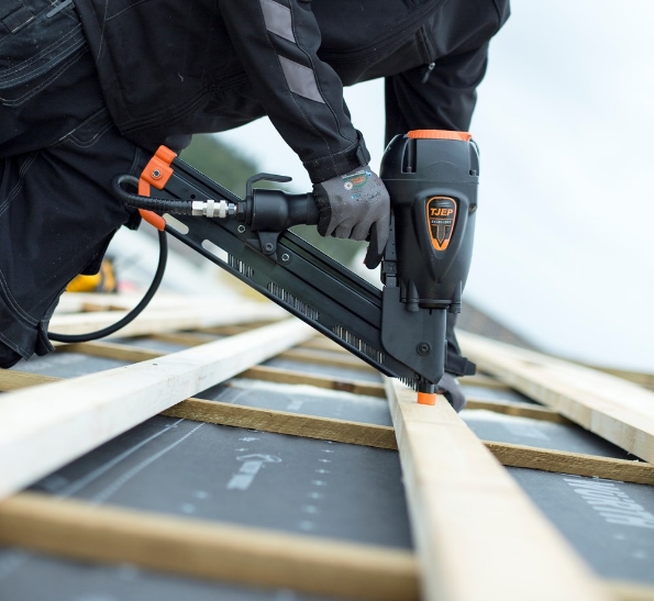 Afbeeldingen van TJEP Pneumatische Tacker GRF 34/100 34° Excellent power (118 Joules)