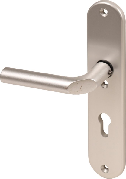 Afbeeldingen van Oxloc Veiligheid voordeurgarnituur met deurduwer PC55, links kerntrekbeveiliging SKG3 F1