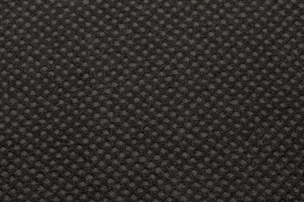 Afbeeldingen van Dupont™ Tyvek® Vochtregulerende folie UV-Façade 1,5 x 50 meter zwart