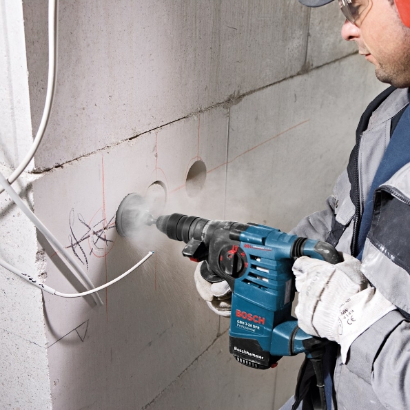 Afbeeldingen van Bosch Boorhamer met SDS-plus GBH 3-28 DFR