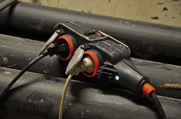 Afbeeldingen van Brennenstuhl verlengsnoer 10m +  powerblok 4v