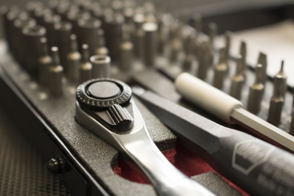 Afbeeldingen van Wiha MicroBit-set ESD assorti 66-delig incl. box 7000Z