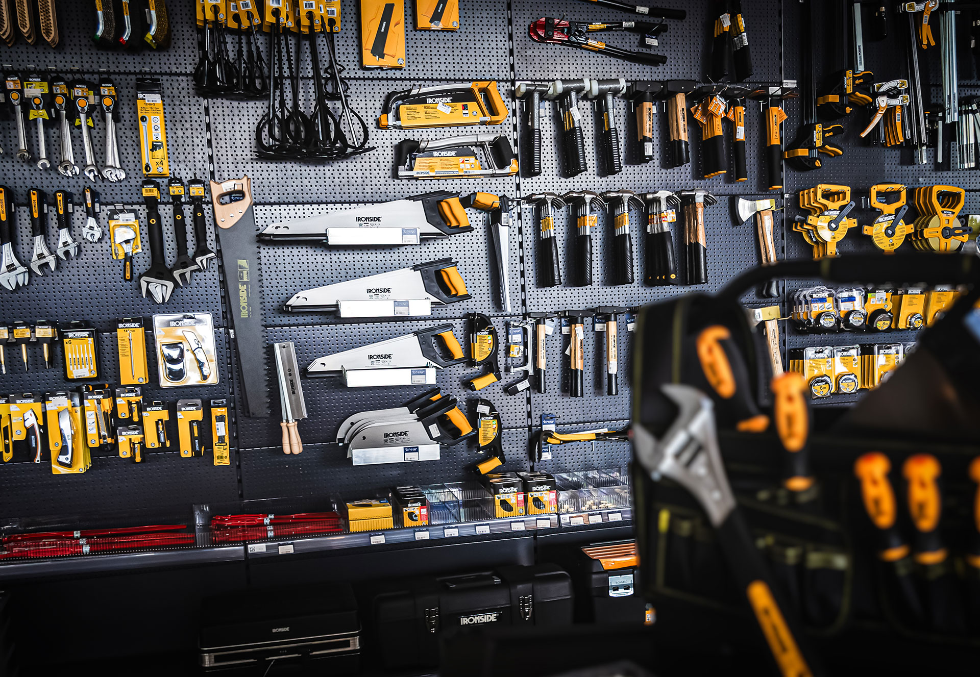 img slider main-product-img-0